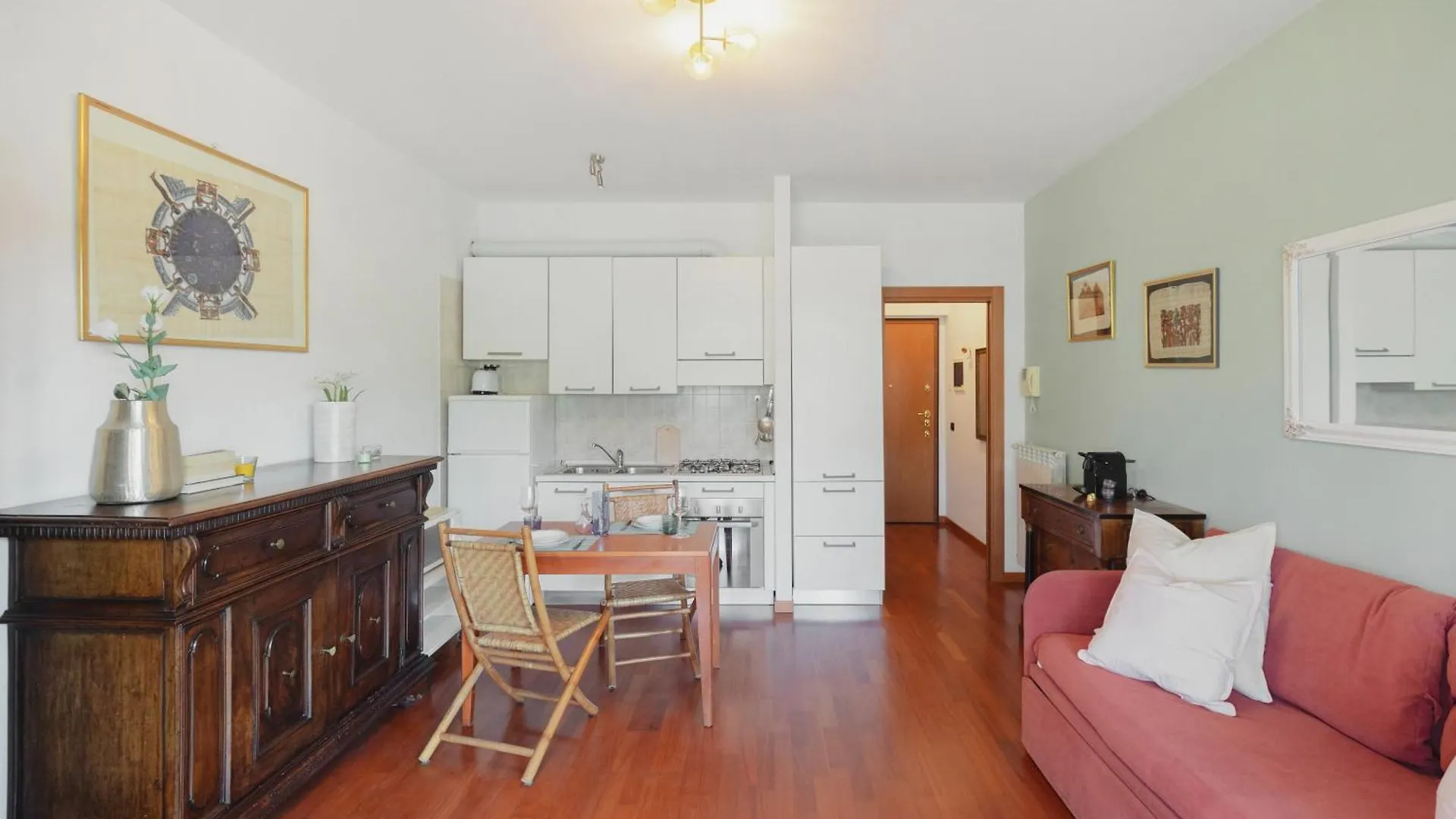 Daire Gohost - Lovely Studio Flat Near The Thermae And Fondazione Prada Milano