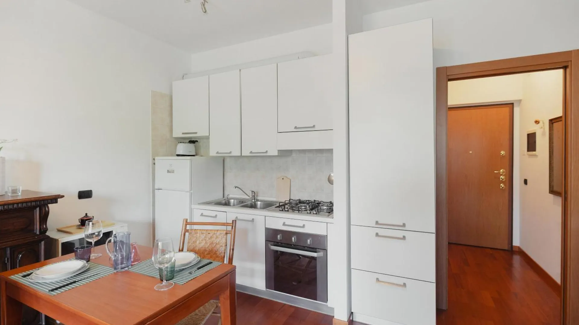 Gohost - Lovely Studio Flat Near The Thermae And Fondazione Prada Milano