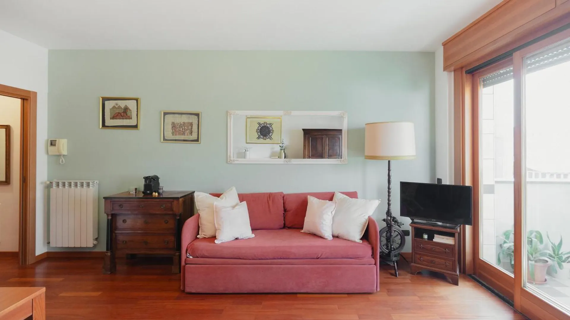 Gohost - Lovely Studio Flat Near The Thermae And Fondazione Prada Milano Daire